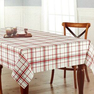 Fabric Tablecloth Christmas Holiday Plaid 70 Inch Round